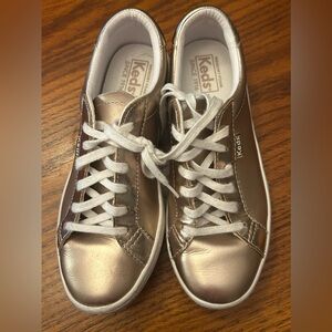 Keds Girls' Ace Sneaker, Rose Gold, 2M / worn 1 time /Retail $90